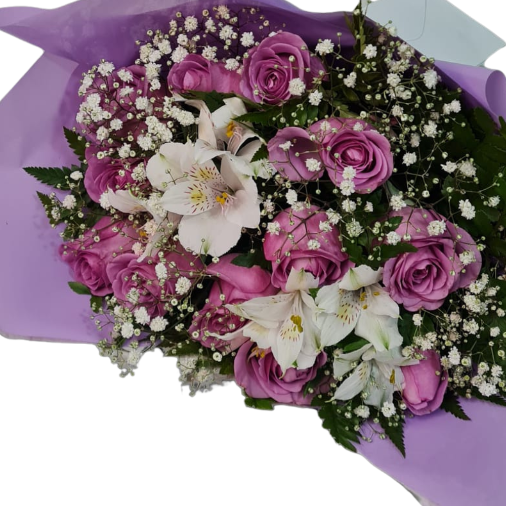 Buqu� com 10 rosas lilas e 2 austroem�rias brancas