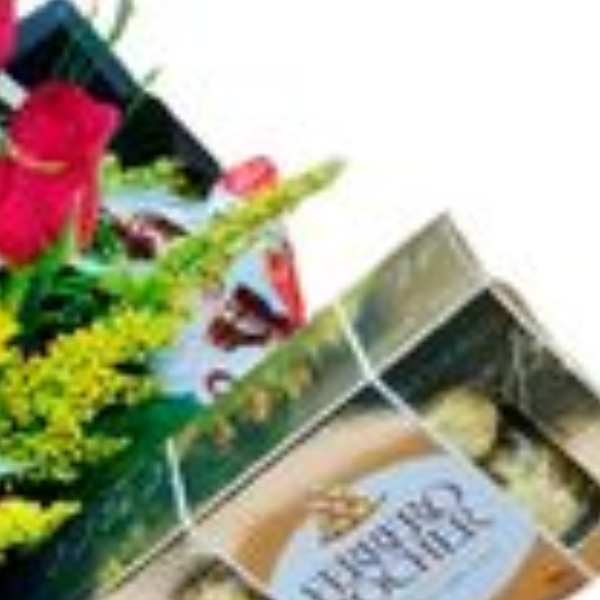 Caixa personalizada com flores e chocolate