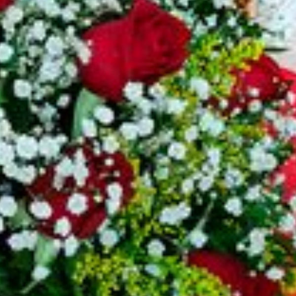 Buqu� com 6 rosas Adelaide